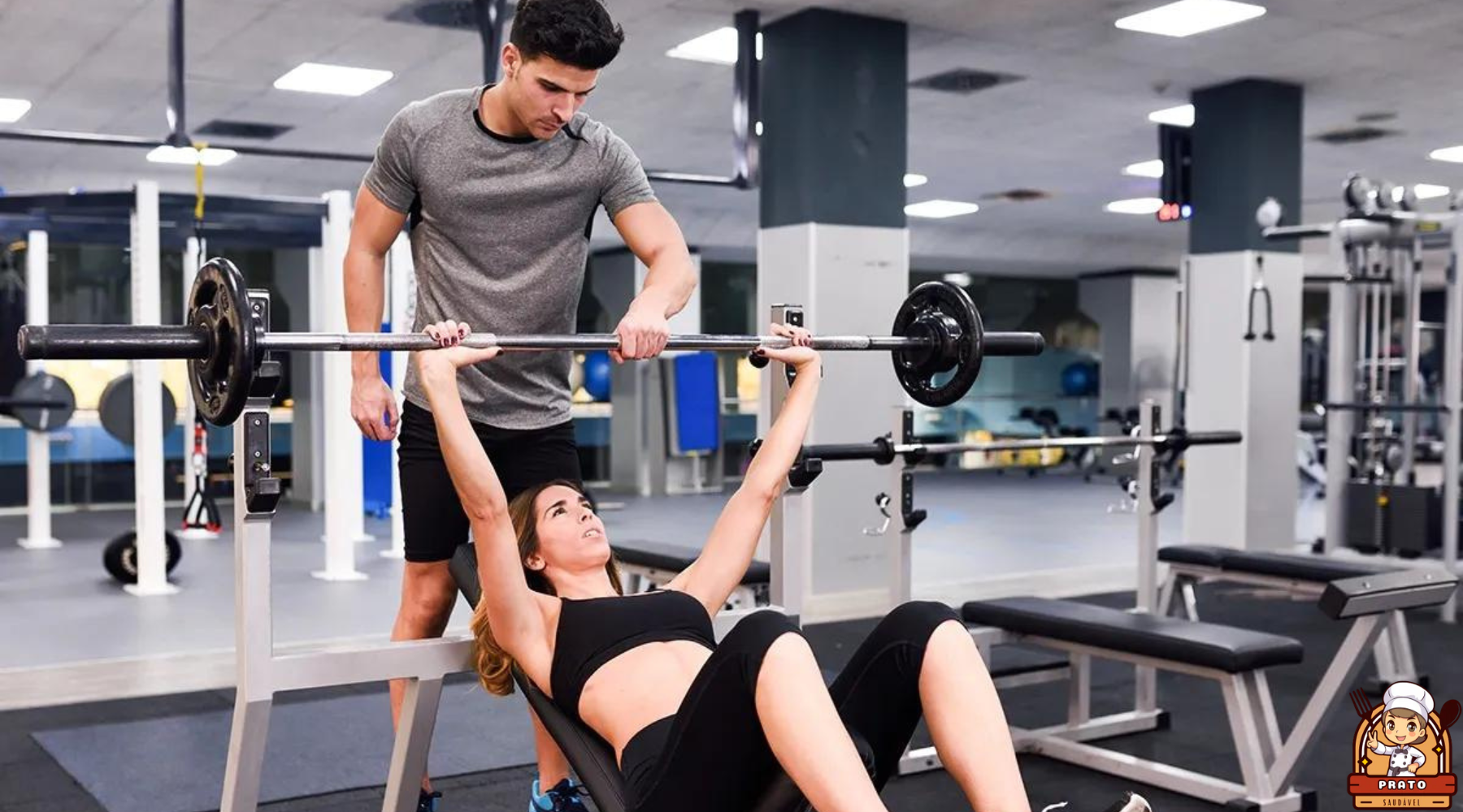 treino personalizado na academia para ajudar o treino - prato saudavel